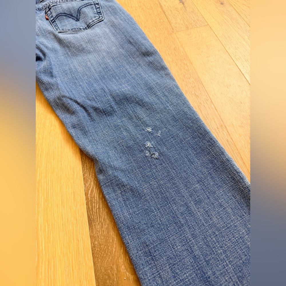 Levi's 505 Straight Leg Women’s Light Blue Denim Jeans Size 4M Used/Good - Picture 6 of 10